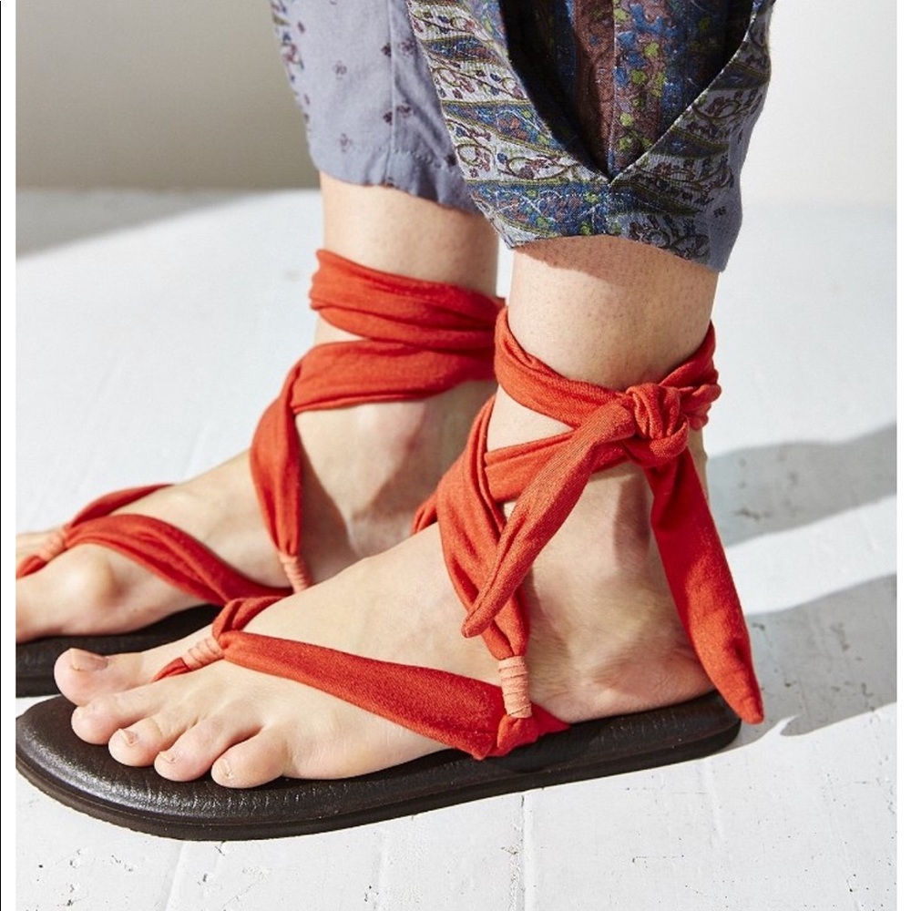 Sanuk yoga mat gladiator sandals